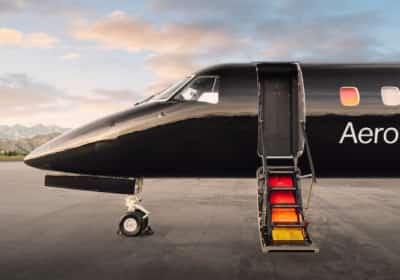 חווית טיסה חדשה מלוס אנג'לס להוואי: 12 מושבים בלבד ושירות אישי מהצ'ק־אין ועד המלון