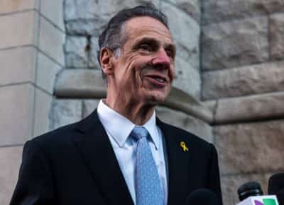 הקרב על ניו יורק: ארגונים יהודיים מתלכדים סביב קואומו במטרה לעצור את פרו-חמאס ממדאני