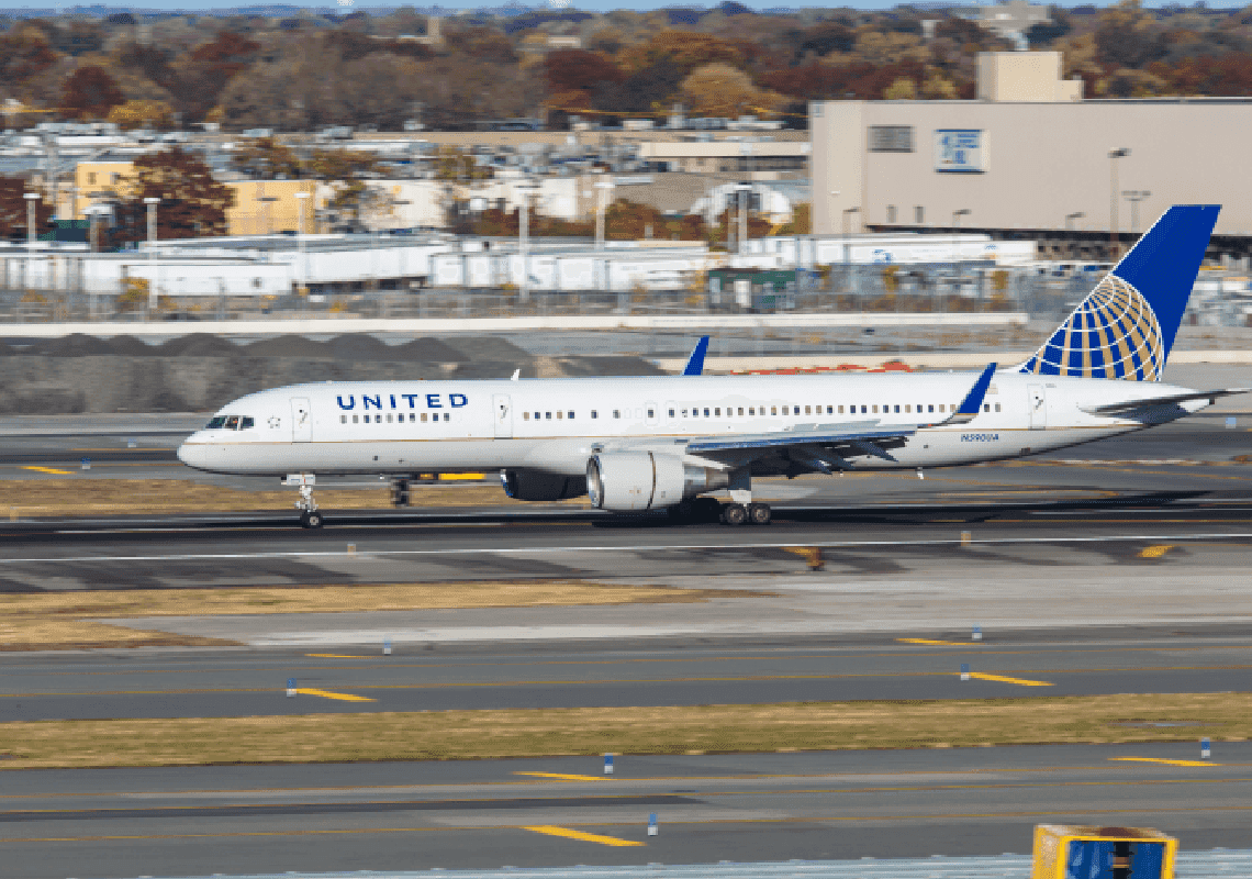 יונייטד איירליינס מאיימת: נפסיק בחודש הבא את הפעילות ב-JFK