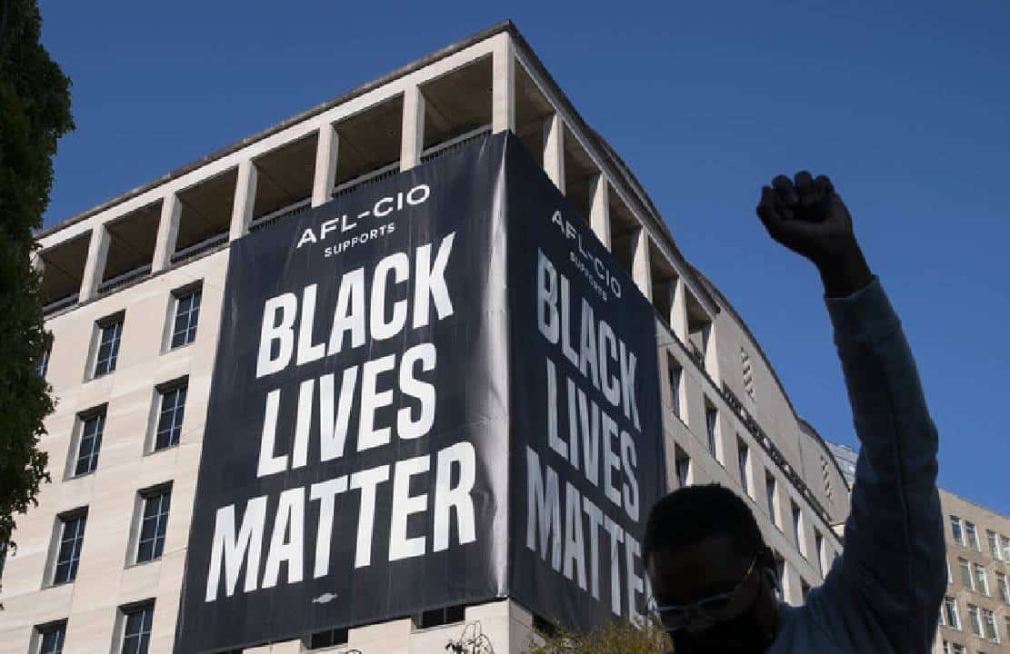 חופש ביטוי? ‏הצעת חוק בארה"ב נועדה להגדיר השמצת "לא לבנים" כעבירה פלילית ‏