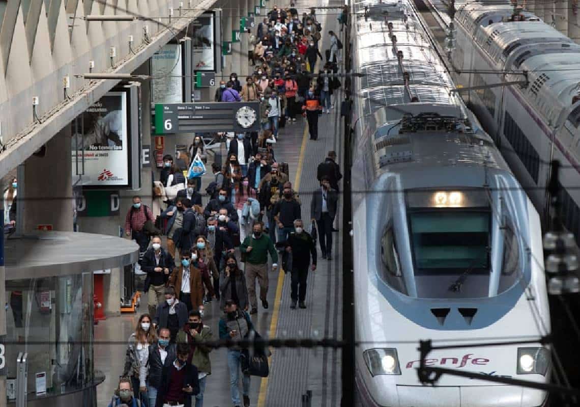 המדינה האירופאית הזו תאפשר לכל אזרחיה לסוע חינם ברכבת