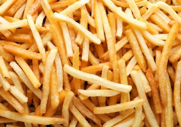  לא מומלץ: נער התעוור בעקבות אכילת יותר מידי ג'אנק פוד