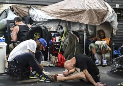 ארה"ב משנה כיוון: צו נשיאותי חדש מחריף את המאבק במשבר ההומלסים