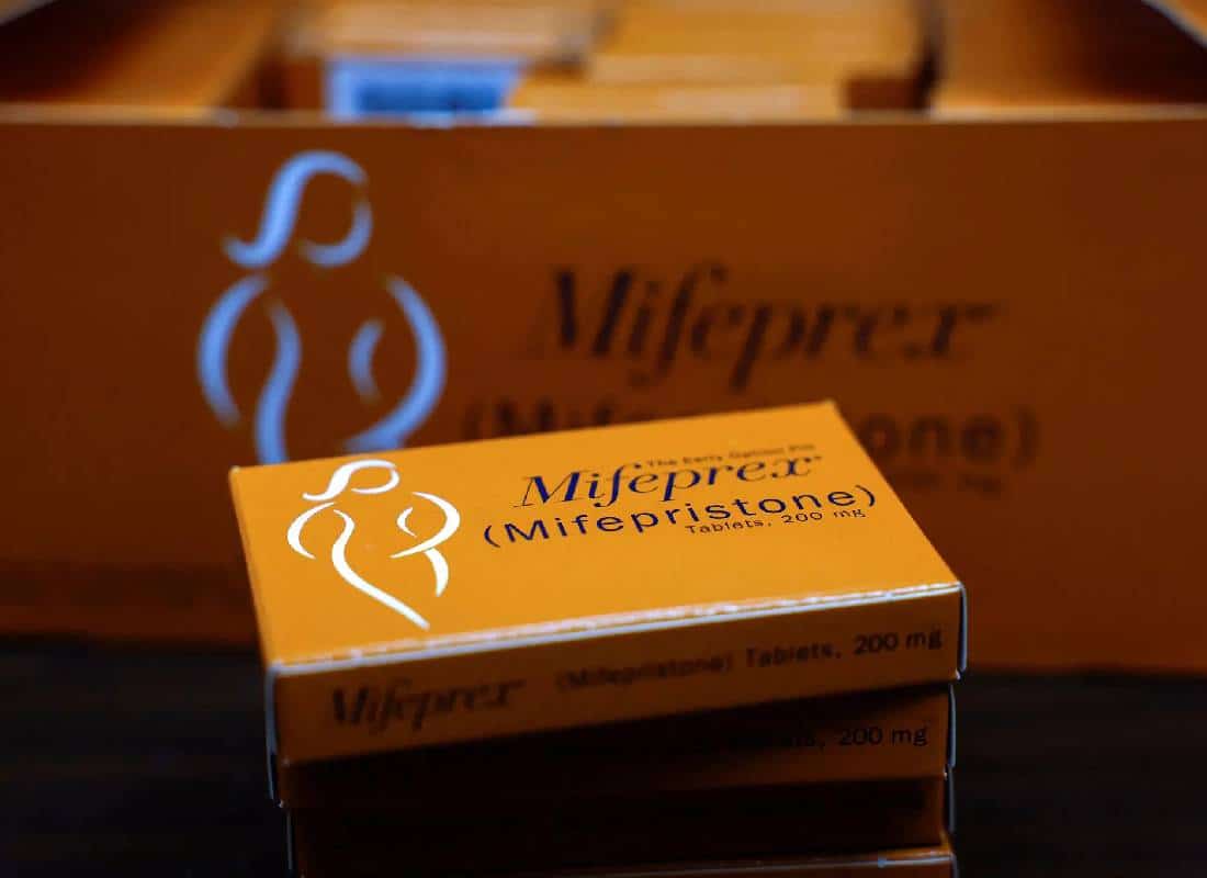 מפתיע: ממשל טראמפ מבקש לדחות את התביעה נגד גלולת ההפלה