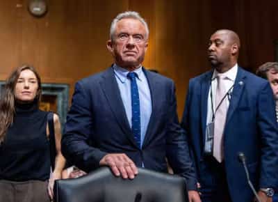 המרד הרפובליקני נגד שר הבריאות: קנדי ג'וניור תחת לחץ גובר