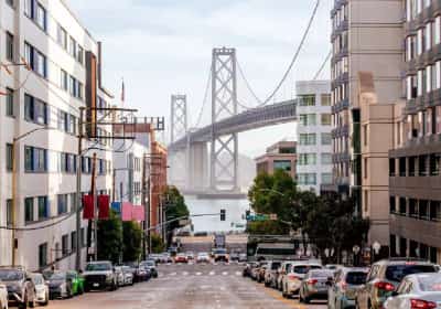 סן פרנסיסקו מתקשה לעמוד בקצב: בום הבינה המלאכותית מציף את העיר בגל מיליונרים חדשים