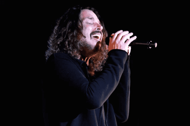 משפחתו של כריס קורנל תובעת את הרופא שטיפל בו: "נתן לו תרופות מסוכנות שגרמו למותו"