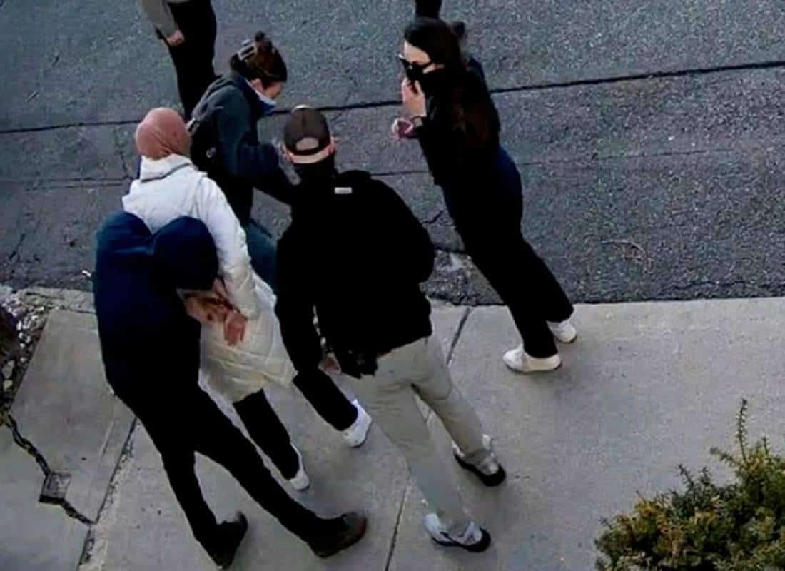 "נחטפה לאור יום": דוקטורנטית טורקית נעצרה על ידי סוכנים מוסווים והוטסה 2,400 ק"מ מביתה