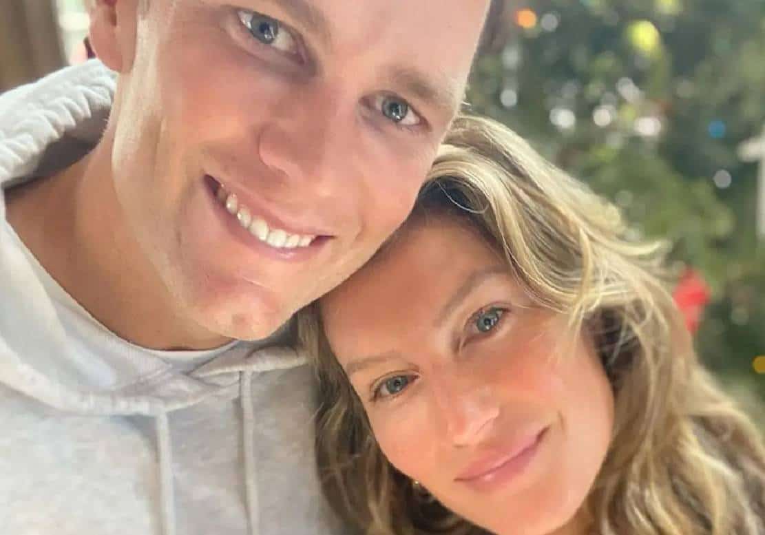 ‏ג'יזל בונדשן נראתה בוכה בטלפון שלה בניו יורק על רקע דרמת הזוגיות עם טום בריידי