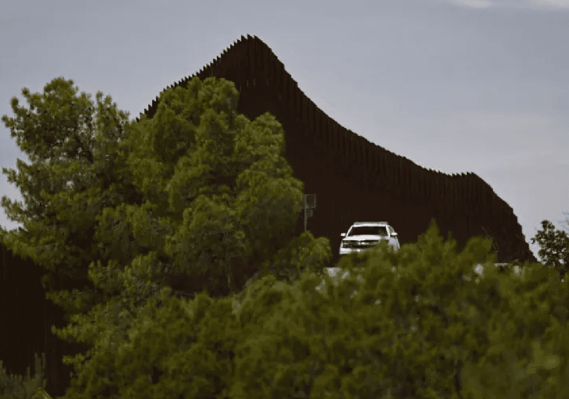 כמאה טרוריסטים שנעצרו בגבול ארה"ב – שוחררו לתוך המדינה 