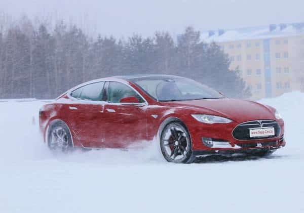 מחקר מציג ממצאים מדאיגים בנוגע לתפקוד מכוניות חשמליות בתנאי קור