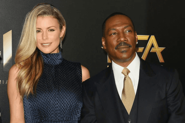 בשעה טובה: אדי מרפי ופייג' בוצ'ר מאורסים