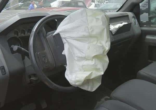 בעקבות תקלה בכריות האוויר: ריקול עולמי למכוניות פורד