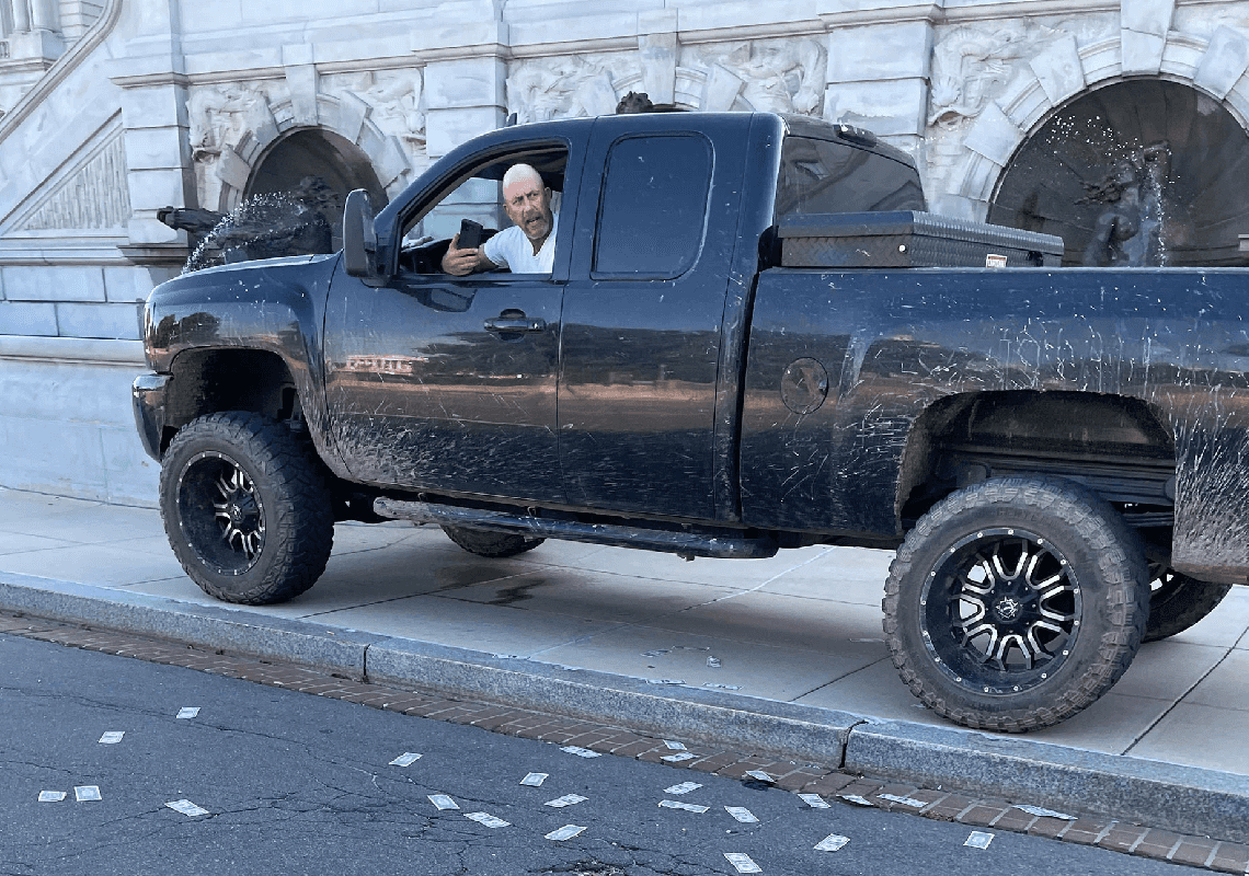 בן משפחה של החשוד שאיים לפוצץ את הקפיטול – הזהיר את הרשויות לגביו יום לפני האירוע