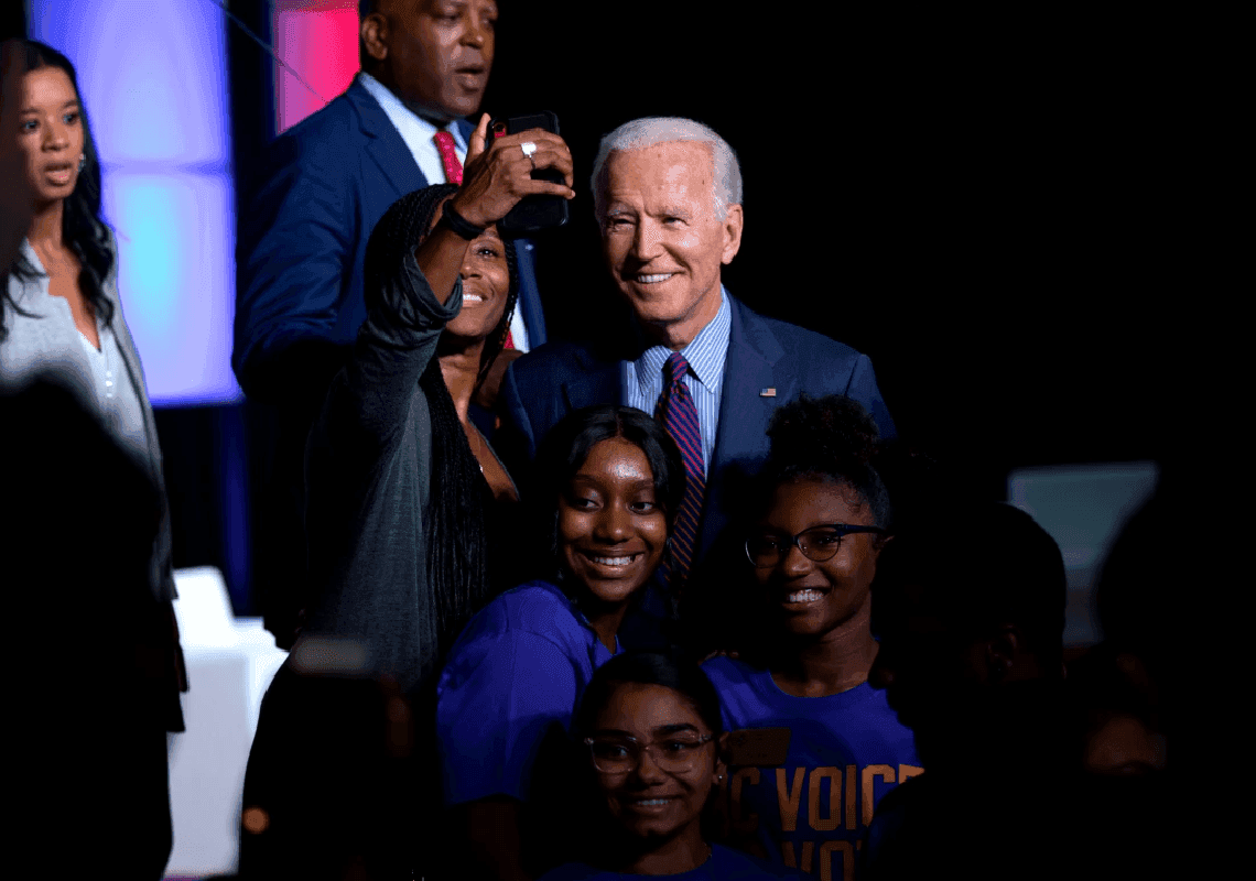 הבייס של ביידן מתרחק ממנו 