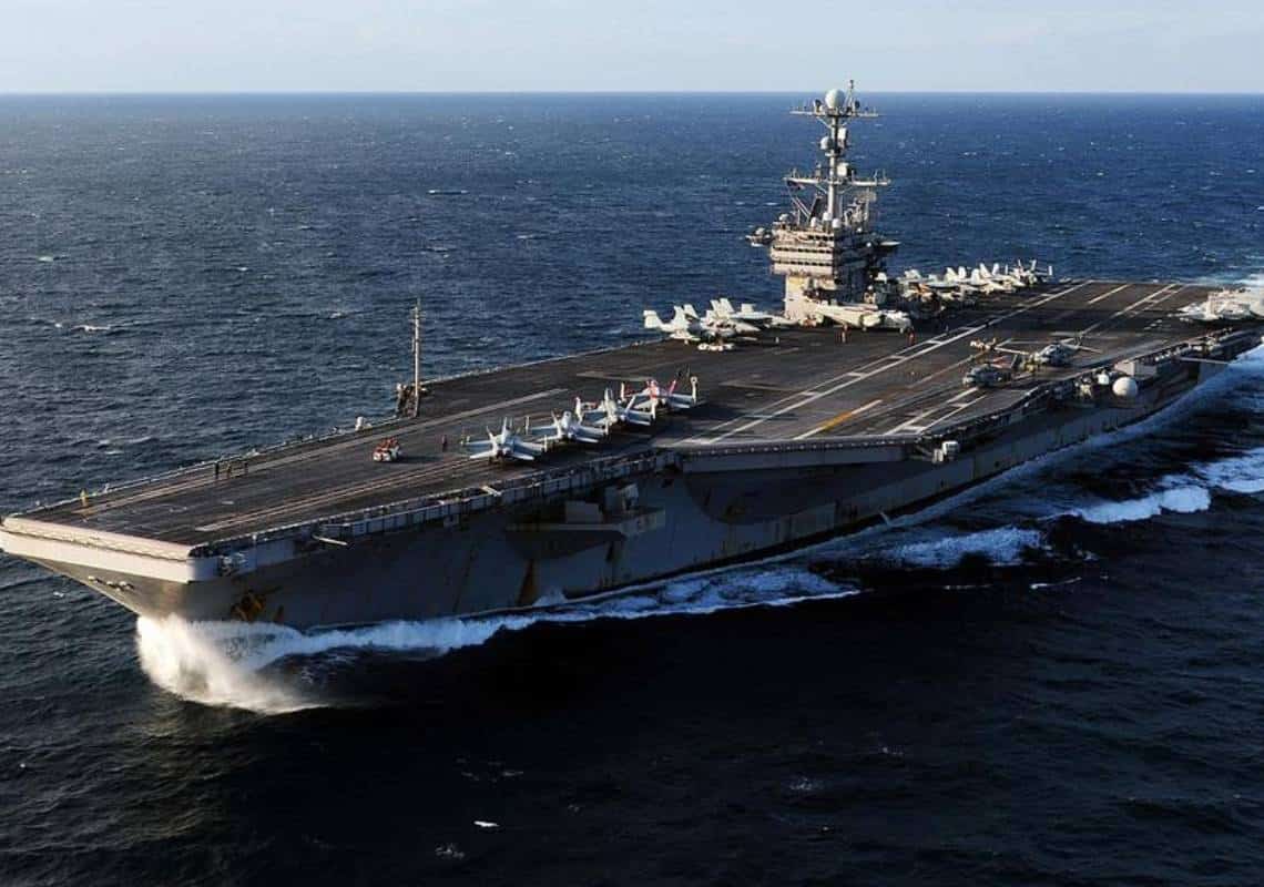 תעלומה בחיל הים האמריקאי: מה גרם למותם של שלושה מלחים בתוך כשבוע?