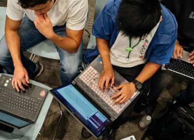 קמפוס או קרקע ניסוי? כך הפכו אוניברסיטאות קליפורניה למעבדת הבינה המלאכותית של ענקיות הטכנולוגיה