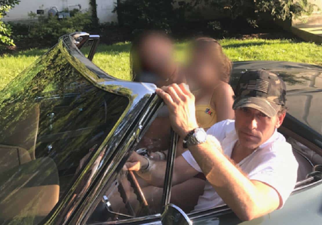 רעידת אדמה: ‏האנטר ביידן התגורר בבית עם המסמכים המסווגים בזמן שהוא גורף מיליונים דרך קשריו עם המודיעין הסיני