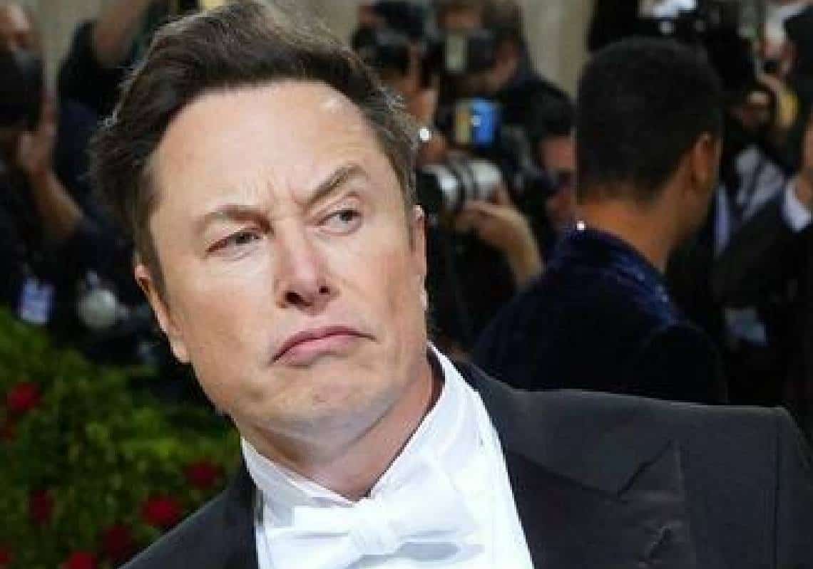 טראמפ: "אילון מאסק הוא 'אמן בולשיט', מי אמר לכם ראשון שהוא לא יקנה באמת את טוויטר?"