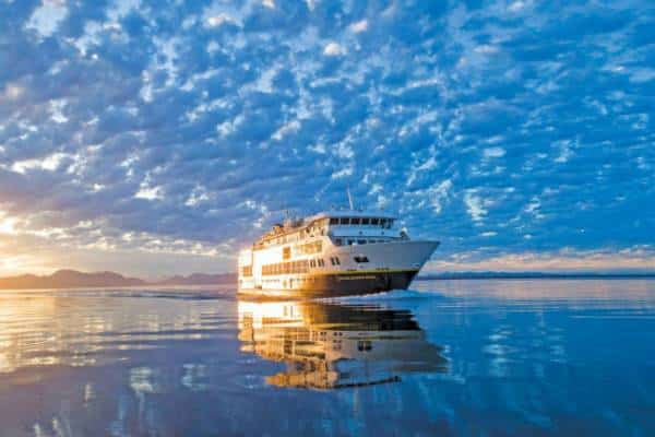 תהיו הראשונים: לצאת להרפתקה על ספינת המסעות החדשה של הנשיונל ג'יאוגרפיק 