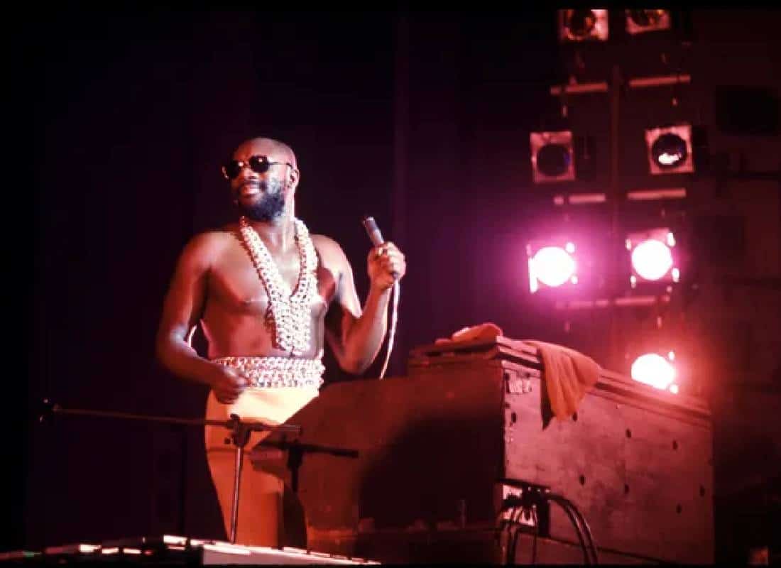 טראמפ נתבע בשלושה מיליון דולרים על השמעת שיר בעצרות שלו