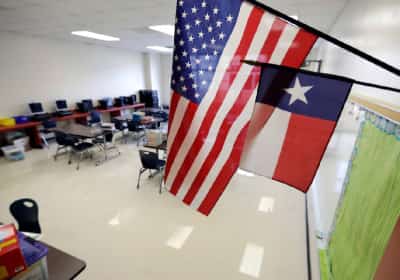 מהפכת החינוך של טקסס יוצאת לדרך: תוכנית השוברים במיליארד דולר אושרה סופית