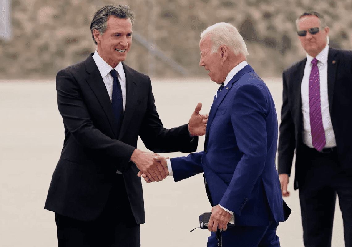 מושל קליפורניה טוען: גילו של ביידן - הוא כוחו