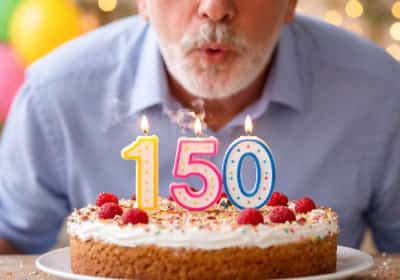 בקרוב נחיה עד גיל 150? מדען מוביל טוען שזה קרוב מתמיד