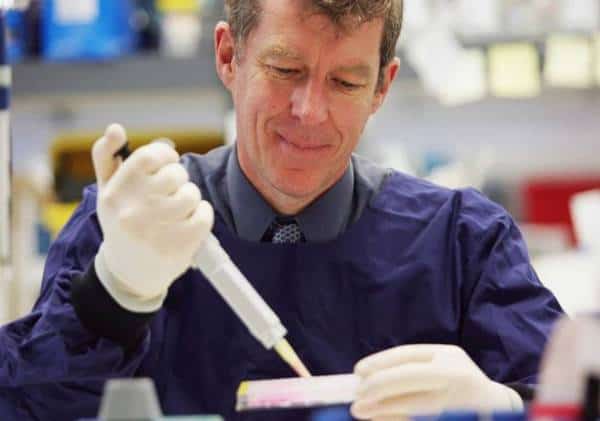 קליפורניה: ראש מערך הבריאות הנכנס של מחוז אורנג' הודיע - "אין עוד חובה לחבוש מסכות פנים"