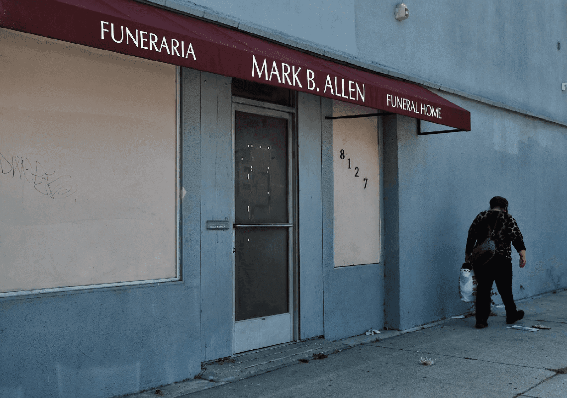 "התעללות מפלצתית": 11 גופות, כולל של תינוקות, הוזנחו בבית לוויות בלוס אנג'לס