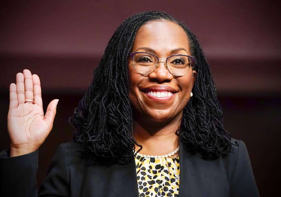 סקנדל בבית המשפט העליון לאחר שהשופטת התלוננה כי: "התיקון הראשון מגביל את הממשלה"