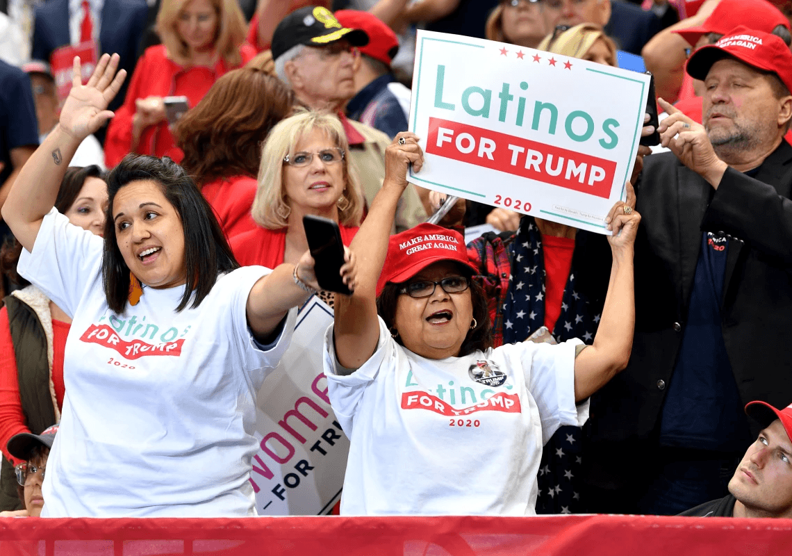 הדמוקרטים צריכים לדאוג: מאז כניסתו של ביידן לתפקיד – ההיספנים נוהרים למפלגה הרפובליקנית