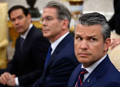 הבית הלבן עצר את מבצע הפוליגרף של שר הביטחון: כשהחיפוש אחר דליפות הפך למלחמת כוח