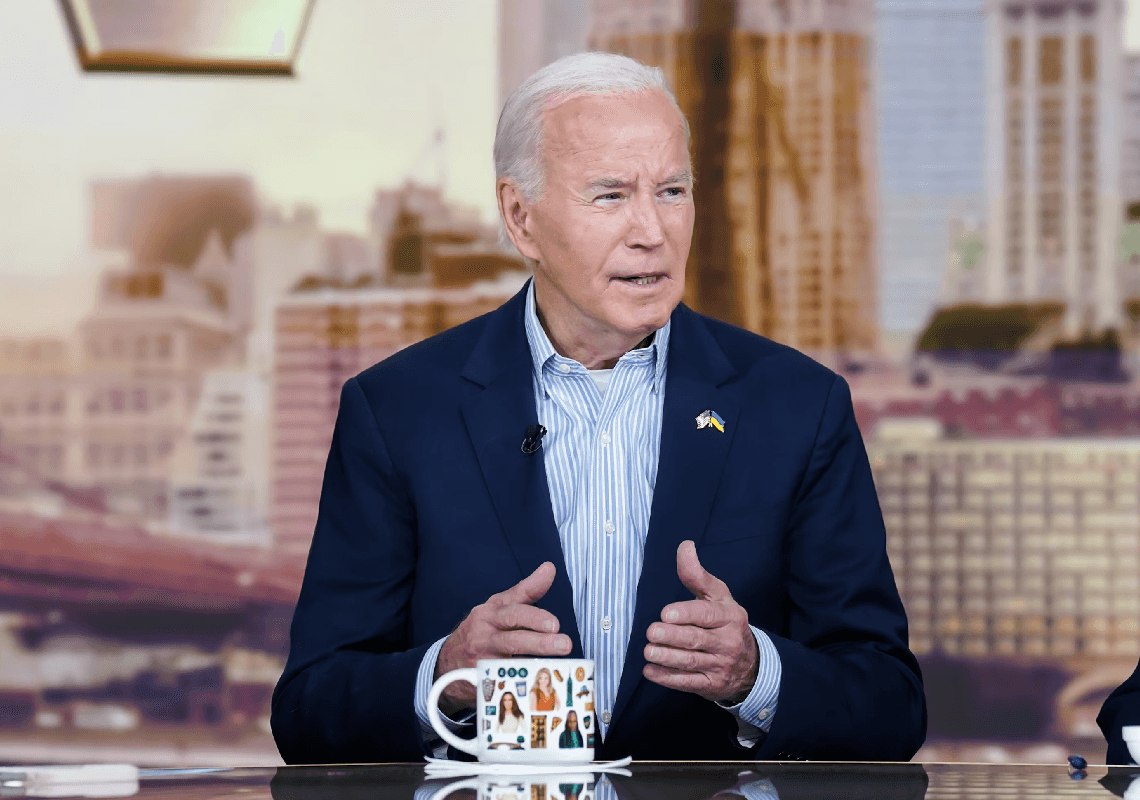 הנשיא ביידן מבטיח: "אני לא הולך לשום מקום"