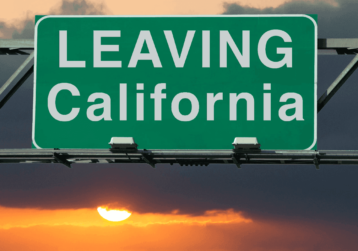 האמריקאים מצביעים ברגליים: אוכלוסיית קליפורניה צונחת – ובפלורידה מזנקת 