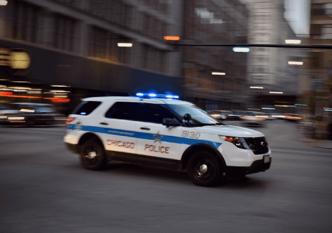 חג קשה בשיקגו: 37 בני אדם נפצעו באירועי ירי מרובים