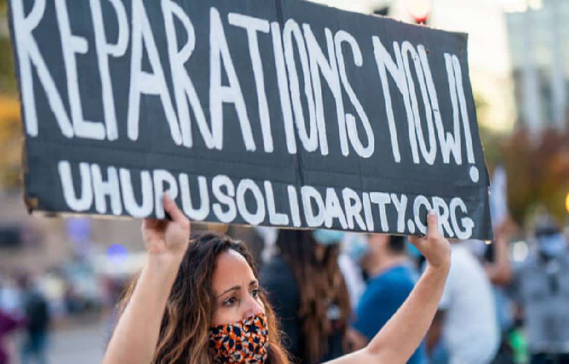 ‏הצעת חוק חדשה בקליפורניה תאפשר לשופטים "לתקן הטיה גזעית" בגזר דין פלילי