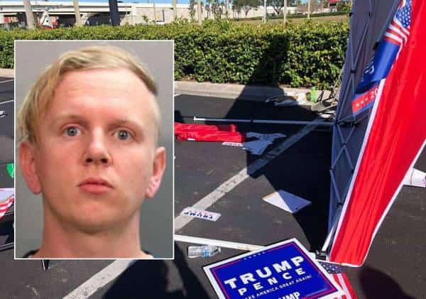 פלורידה: צעיר דהר עם רכבו לעבר מתנדבים של המפלגה הרפובליקנית