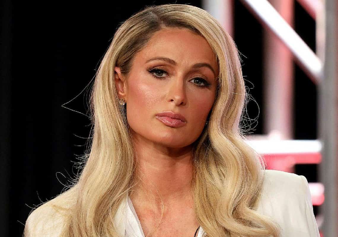 פריס הילטון חושפת: "יש לי חמישה טלפונים, אחד מהם למטרת מתיחות"