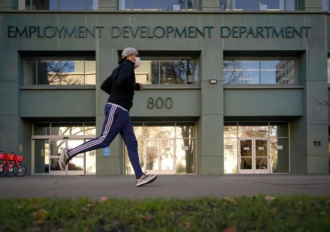 רגע לפני פרסום דו"ח התעסוקה: ירידה נוספת במספר המובטלים החדשים בארה"ב