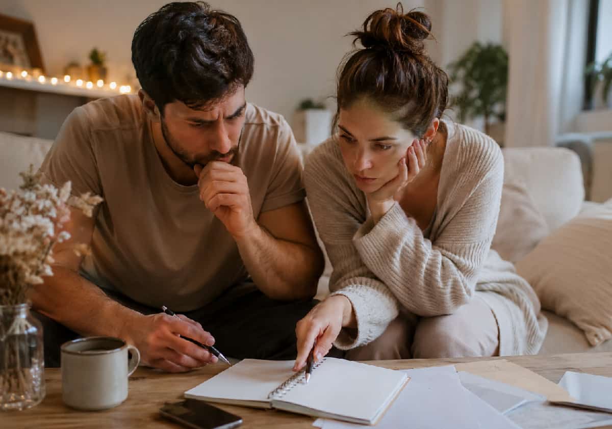 הדילמה שכל זוג מכיר: את מי לא מזמינים לחתונה?
