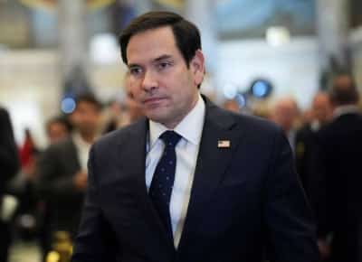 ארה"ב מקפיאה ראיונות ויזות לסטודנטים זרים בשל בדיקות ברשתות החברתיות שלהם