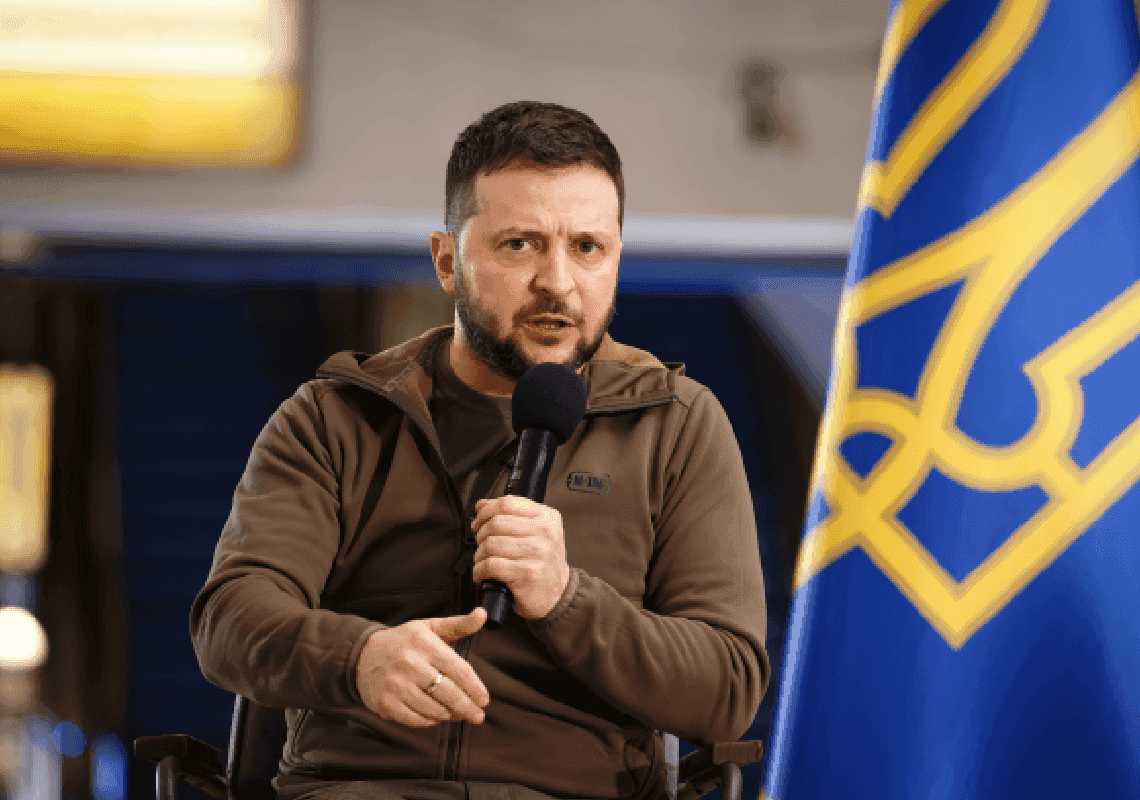 האשמות קשות נגד זלנסקי: ניסה להתחיל מלחמת עולם שלישית - הוא פסיכופת