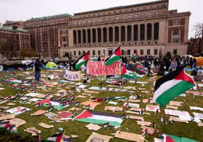 החשש מאנטישמיות אינו רציונלי? דבריה של נשיאת אונ' קולומביה מובילים לחקירה פדרלית