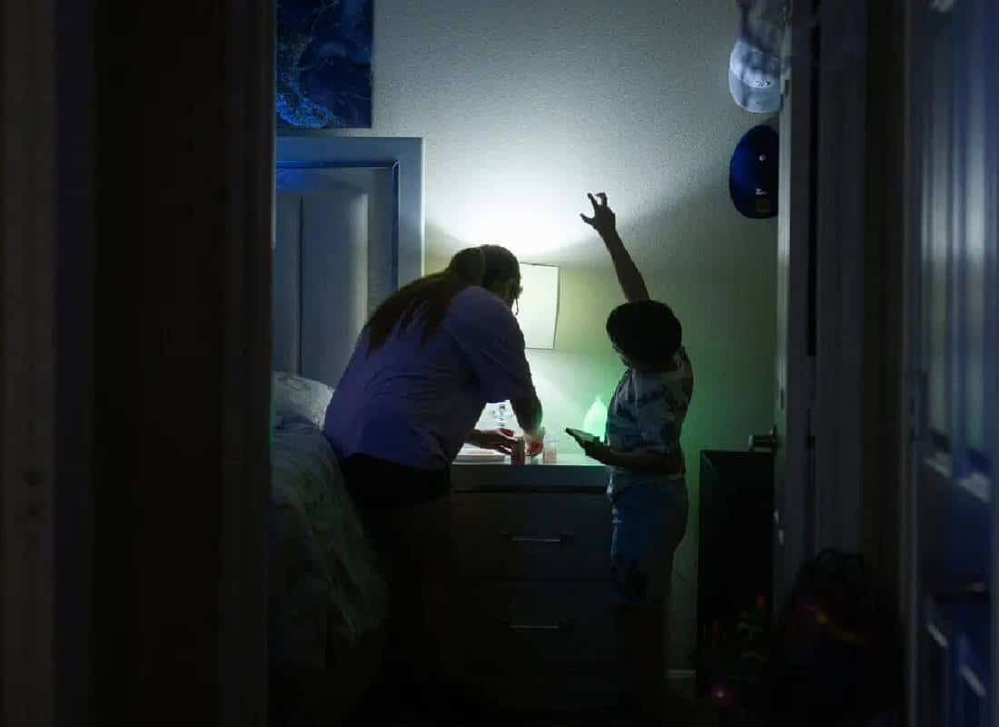 העלייה הדרמטית באוטיזם: מדענים מפצחים את התעלומה