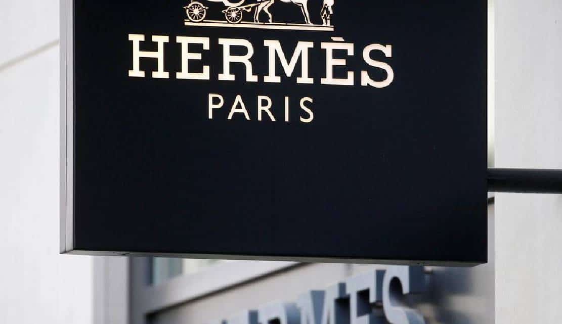 "לתת 7 מיליארד דולר לגנן המשפחתי": היורש של אימפריית האופנה 'הרמס' יעניק סכום דמיוני למי שמטפל בצמחיית ביתו