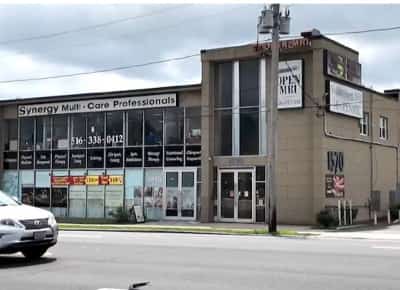 מוות במכונת אם. אר. איי: אדם נמשך למכשיר בשל שרשרת מתכת ונפטר מפצעיו