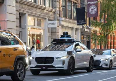 האם ניו יורק מוכנה לוותר על הנהגים? Waymo מתחילה ניסוי ראשון בעיר