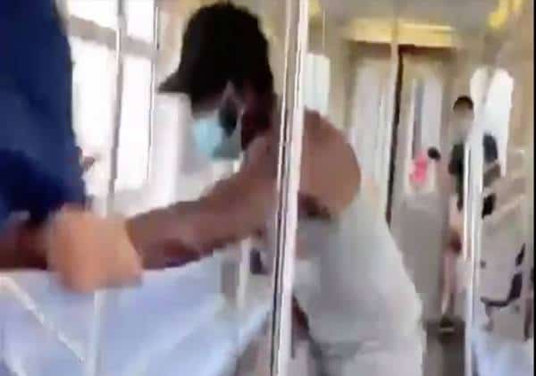 מסע הדקירה המחריד בסאבווי נקלט בעדשת המצלמה