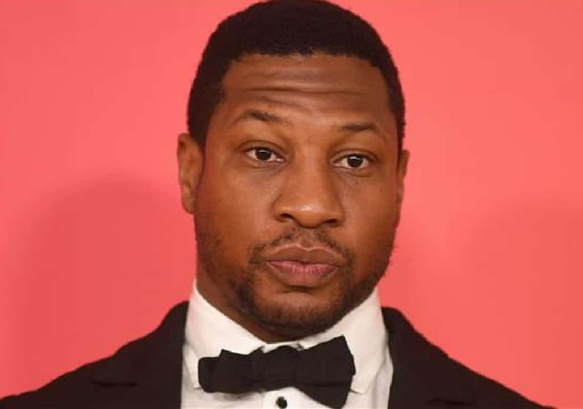 השחקן ג'ונתן מייג'ורס נעצר באשמת תקיפת אישה